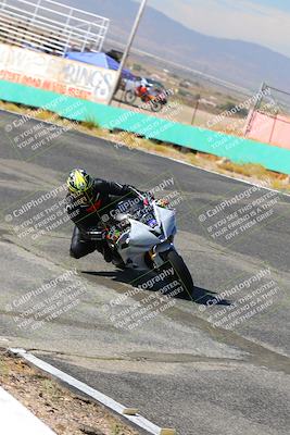 media/Oct-15-2022-TrackXperience (Sat) [[8f70b8b0be]]/Group 2/session 2 turn 3 and 4/